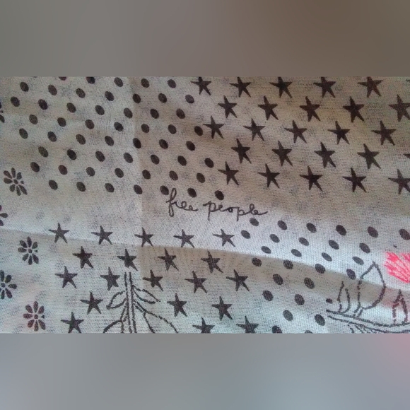 BNWOT COTTON  X LARGE  HOBO TOTE BY FREE PEOPLE CREAM / PINK FREE PPL ON IT - Picture 5 of 5